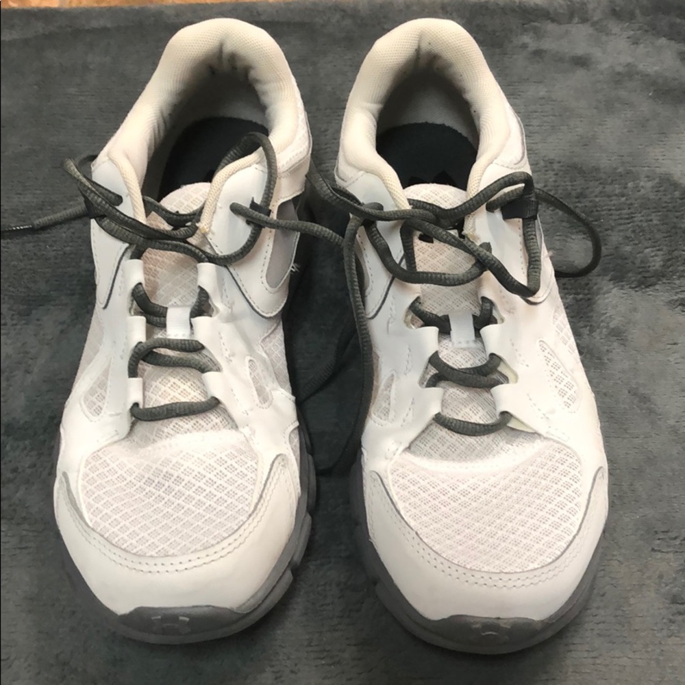 Men’s sneakers